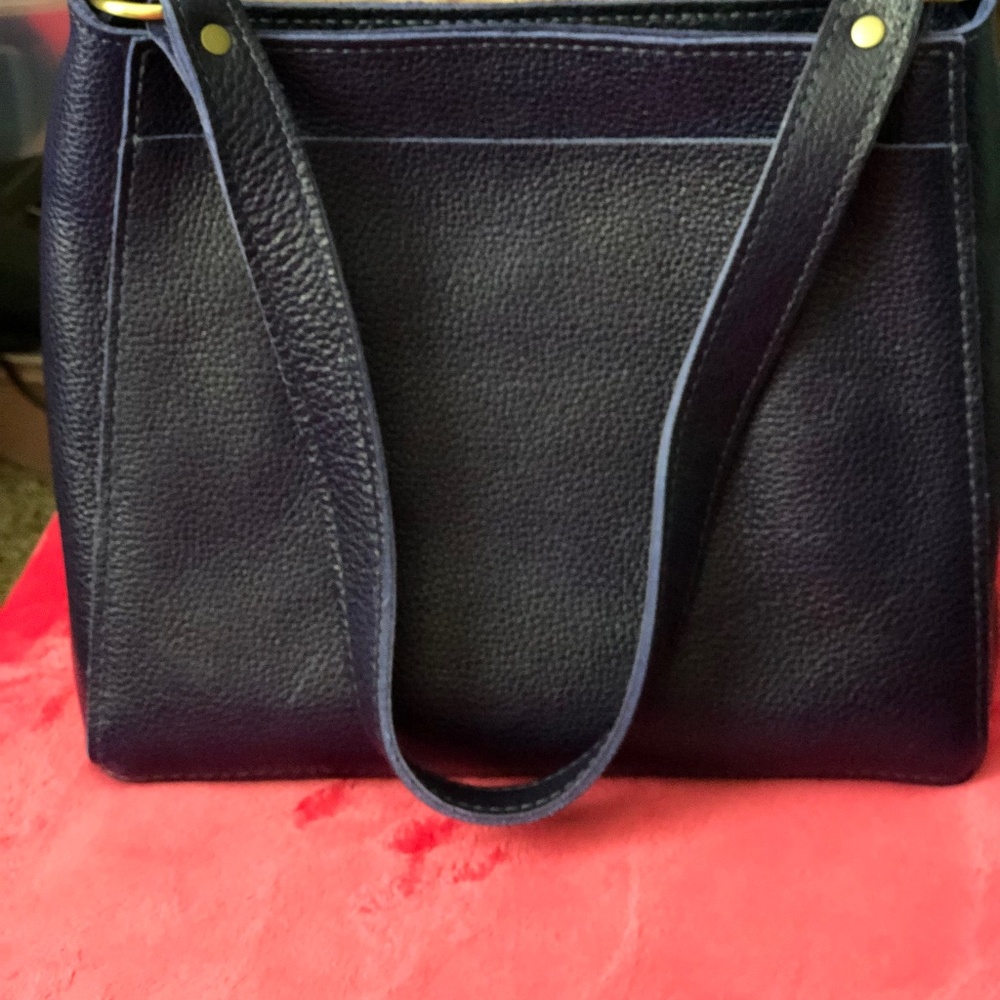 CLASSY PORTLAND LEATHER GOODS SHOULDER BAG